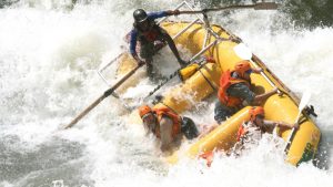 zambezi-river-rafting-falling-out